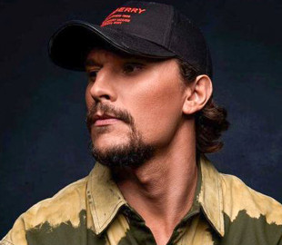 "Пила воду из батареи": украинский актер рассказал, как его теща выживала в Мариуполе