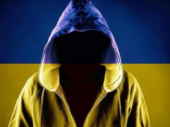 «На війні немає правил». Українські хакери зламали російський сайт Червоного Хреста