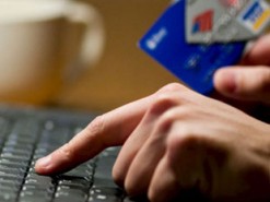 Интернет-мошенники обманули доверчивого покупателя на 12 тыс. гривен