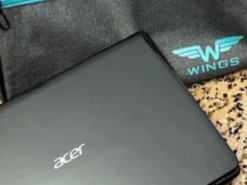 Боец ВСУ нашел в уничтоженном танке оккупантов ноутбук: его вернули владелице. Фото