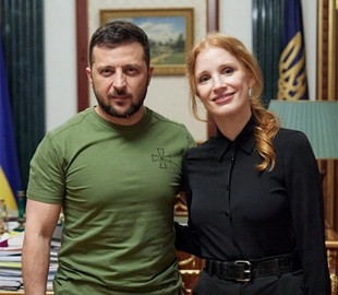Володимир Зеленський поділився спільним фото с Джессікою Честейн