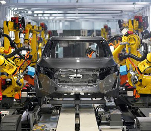 Nissan відмовився відновлювати випуск автомобілів на заводі в Росії