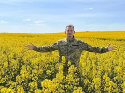 Коля Серга приехал в Бородянку и показал разрушенный поселок: целыми осталось 6-7 домов