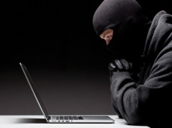 Мошенники обогатились на десятках тысяч любителей порно
