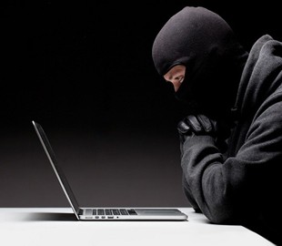 Мошенники обогатились на десятках тысяч любителей порно