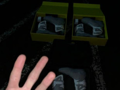 Американец купил склад за $75 и нашел там кроссовки Nike Mag за $10 тысяч