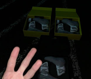 Американец купил склад за $75 и нашел там кроссовки Nike Mag за $10 тысяч