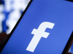 Facebook заблокировал подозрительные аккаунты