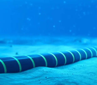 Збій Facebook і обрив кабелів у Червоному морі: як пов'язані ці події та на що чекати Україні