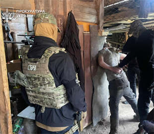 Агент ФСБ, який передавав графіки польотів авіації ЗСУ, отримав 15 років в’язниці