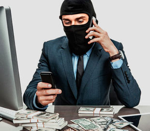 Телефонный разговор с «сотрудником банка» стоил женщине 33 тысячи гривен