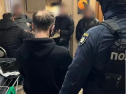 Зняли понад пів мільйона гривень: четверо жителів Кривого Рогу крали гроші з рахунків українців