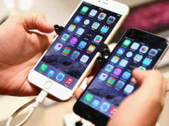 Продажи iPhone упали до минимума последних пяти лет