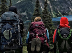 Создан рюкзак, генерирующий электричество во время ходьбы владельца