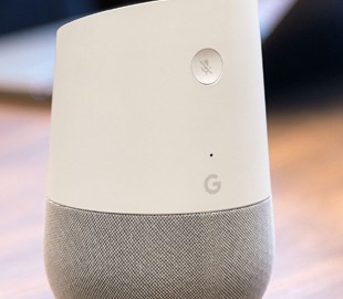 В смарт-колонке Google Home обнаружили таинственного создателя биткоина