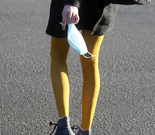 Швейцарія скасувала COVID-сертифікати та маски в публічних місцях