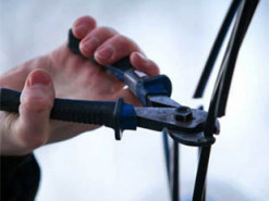 В Запорожской области злоумышленник ограбил воров, которые грабили “Укртелеком”