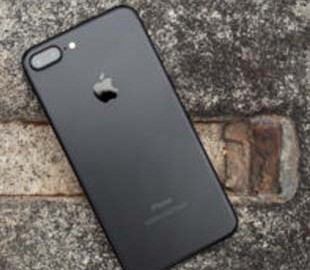 Эти люди считали iPhone провальным продуктом