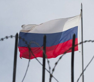 Росія заявила про "кризу в центрі Європи" і пригрозила ядерною зброєю