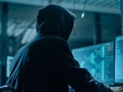 Українські хакери зламали найбільшого реєстратора доменних імен росії