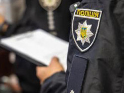 На Дніпропетровщині викрили трьох чоловіків за пропаганду комунізму та Росії