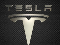 Названы цены автомобилей Tesla в Украине