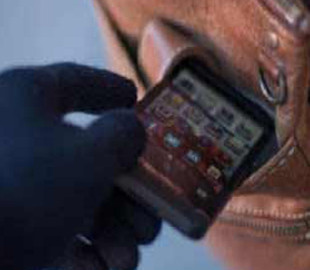 Крадій мобільних телефонів проведе за гратами 3,5 роки