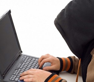 Жінка віддала 2100 гривень за віртуальну пральну машину