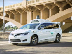 «Дочка» Google купила розробника технологій для навчання безпілотних авто
