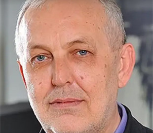 Напад на журналіста Юрія Макарова: глава МВС розповів про хід розслідування