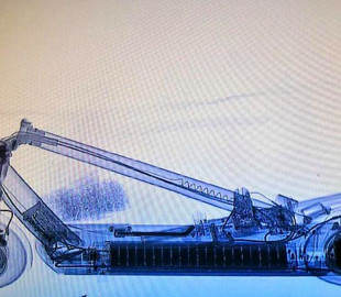 Киевские таможенники обнаружили наркотики в электросамокате, прибывшем по почте из Франции