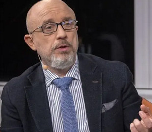 Тролінг вищого рівня: Резніков оголосив часткову мобілізацію комарів