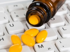 Контроль за продажей лекарств в интернете ужесточат: что изменится