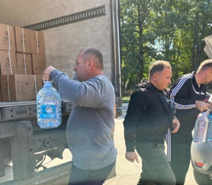 Мешканцям звільненої Балаклії роздали гуманітарну допомогу