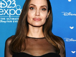 Новый фильм с Анджелиной Джоли появится в Интернете вместо кинотеатров