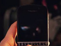 Чем опасен экран мобильного в темноте