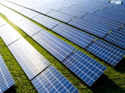 Amazon объявила о двух новых проектах в области возобновляемых источников энергии