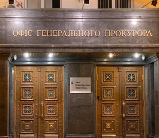 Колаборантам зі Станиці Луганської повідомлено про підозру