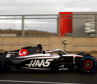 Американська компанія, що володіє командою «Формули-1», постачала обладнання для ВПК росії