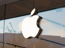 Apple може об'єднати дві лінійки iPhone, пропонуючи нову бюджетну модель і скасувавши одну стару