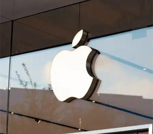 Apple може об'єднати дві лінійки iPhone, пропонуючи нову бюджетну модель і скасувавши одну стару