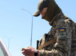 Квадрокоптер, рашистські контакти, зброя: на Київщині затримали підозрілу особу