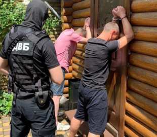 Использовали базы данных полиции: мошенники придумали хитрую схему обмана украинцев