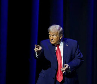 Зробити автівки знову дешевими. Трамп скасував історичне рішення часів Обами щодо загрози парникових газів