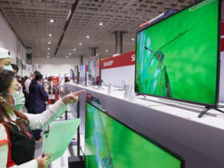 Samsung продолжит покупать ЖК-дисплеи для телевизоров у Sharp