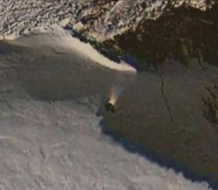 Уфологи с помощью Google Maps нашли заброшенный НЛО в Антарктиде