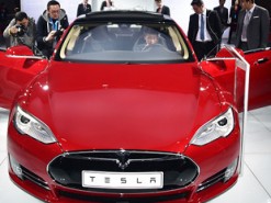 Илон Маск: «Tesla станет как большая игрушечная машинка на радиоуправлении»
