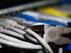 Глобальный "крах" соцсетей: что говорят в компаниях