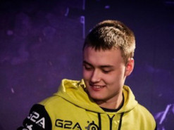 Экс-игрок NAVI рассказал, сколько стоит слить игру в CS:GO