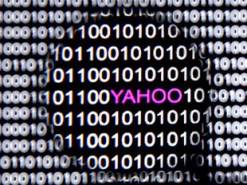 Пользователи Yahoo по всему миру жалуются на сбои